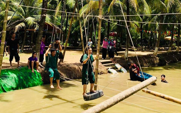 Cho thuê xe đi Bến Tre