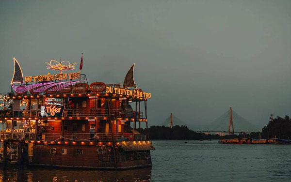 Cho thuê xe đi Cần Thơ